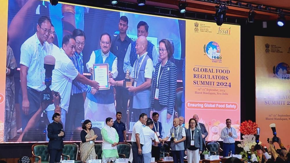 Nagaland team receiving Special Recognition for its overall performance on various parameters of Food Safety in State Food Safety Index 2023-24 during Global Food Regulators Summit 2024 held in New Delhi.
